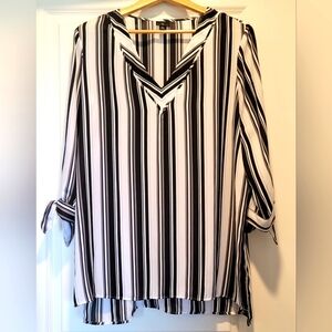 XL Black and White Striped Worthington Women's Blouse